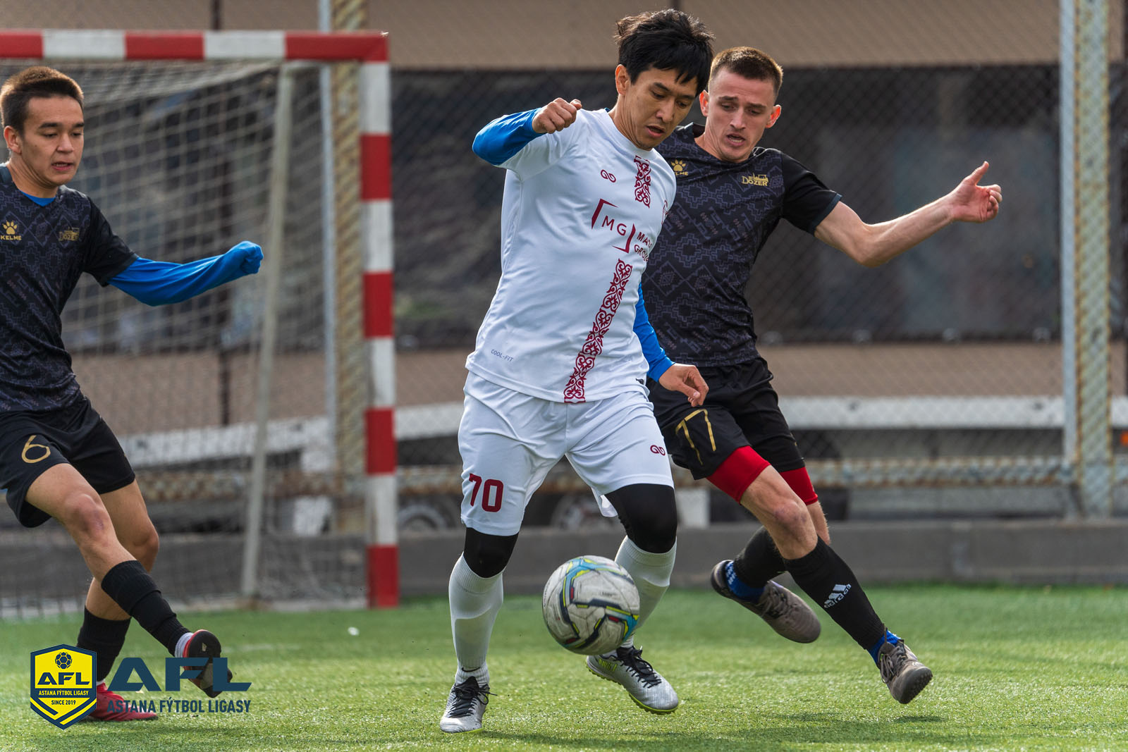 A7 06490